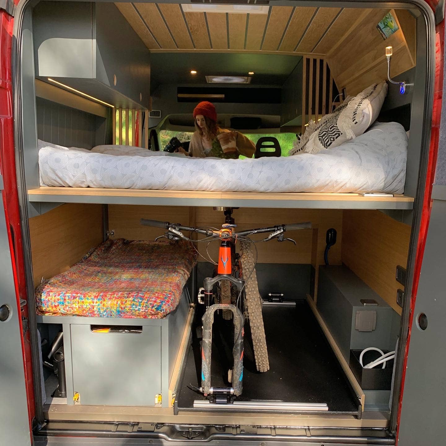 Citroen MWB Bikers van image 2